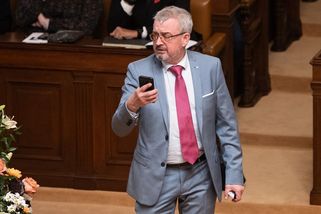 Poslanci ODS před citlivou volbou. S Bendou v čele, nebo bez - Seznam Zprávy